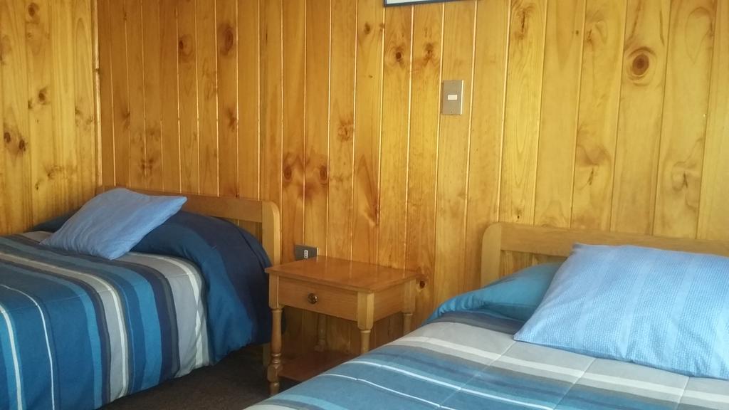 Hostal Costa Azul Castro Luaran gambar